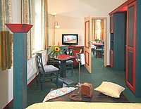 Unsere 2-räumige Erkersuite mit Jacuzzi im Hotel Saigerhütte Olbernhau Erzgebirge